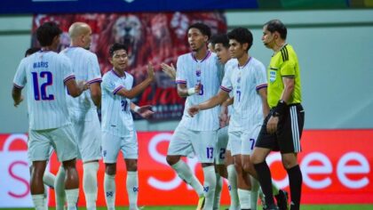 Thái Lan thắng Singapore 3-1, bỏ lỡ cơ hội vượt kỷ lục Việt Nam