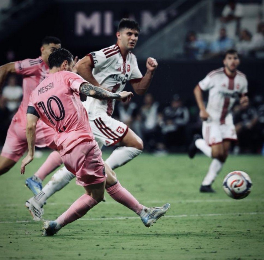 Messi thắp hy vọng muộn màng, Inter Miami vẫn trắng tay ngay trên sân nhà 888112